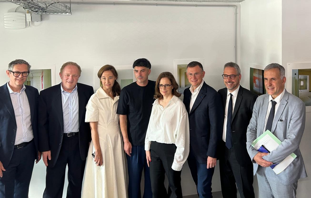 Inauguration d'un atelier de la mode et du design à Aulnay sous bois
